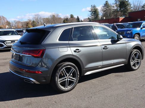 Used 2025 Audi Q5 e Premium Plus image 5
