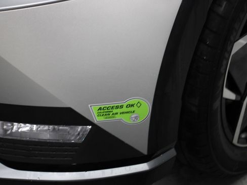 Used 2023 Hyundai Ioniq 5 SEL image 5