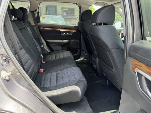 Used 2019 Honda CR-V EX image 19