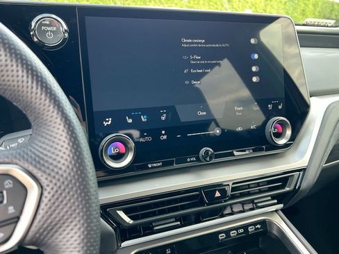 Certified 2025 Lexus TX 500h AWD w/ Technology Package image 17