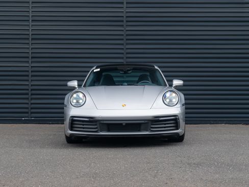 Certified 2023 Porsche 911 Carrera RWD image 11