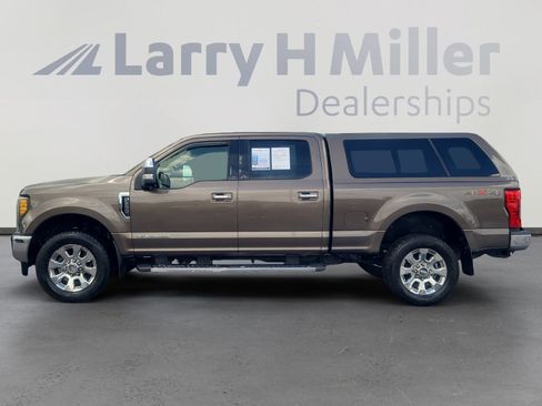Certified 2017 Ford F250 Lariat w/ Chrome Package AWD/4WD image 2