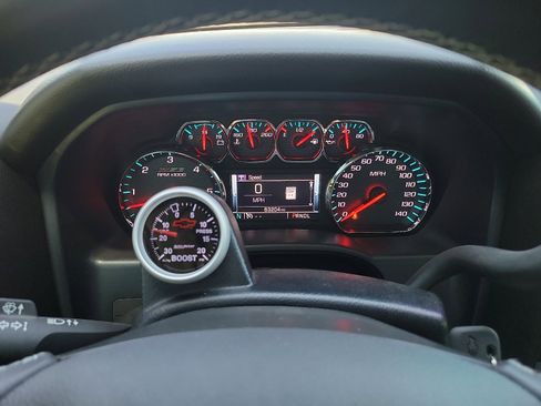 Used 2017 Chevrolet Silverado 1500 LT w/ Texas Edition image 18