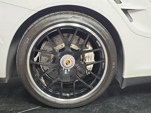 Used 2011 Porsche 911 Turbo S image 29