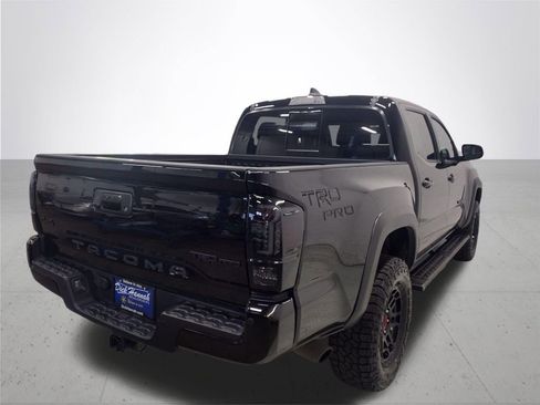 Used 2022 Toyota Tacoma TRD Pro AWD/4WD image 15