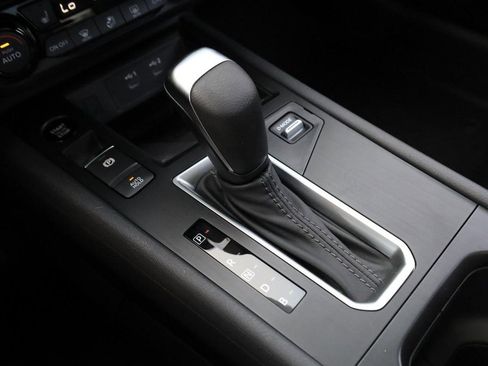 New 2026 Nissan Kicks SV w/ SV Premium Package image 18