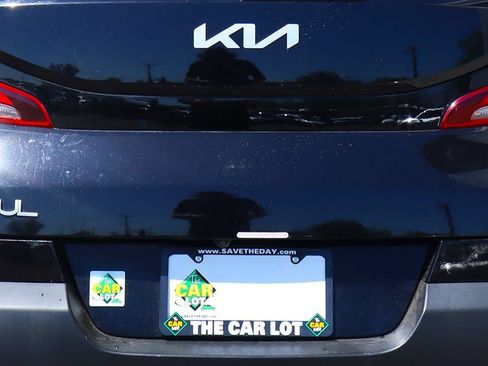 Used 2022 Kia Soul LX FWD image 21
