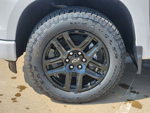 New 2026 Chevrolet Silverado 1500 Custom w/ Turbomax Blackout Package image 9