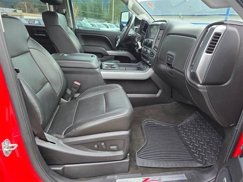 Used 2015 Chevrolet Silverado 3500 LTZ image 12