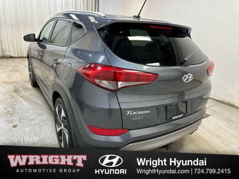 Used 2017 Hyundai Tucson Sport image 4