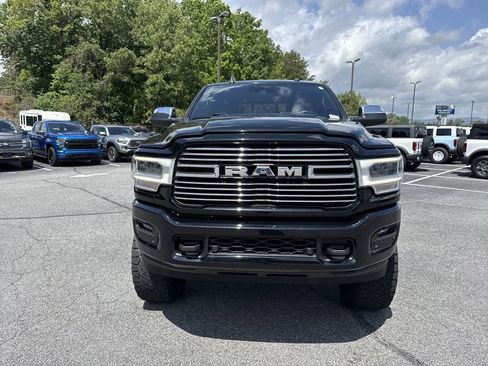 Used 2022 RAM 3500 Laramie AWD/4WD image 2
