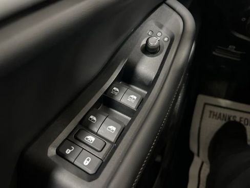 Used 2023 Jeep Grand Cherokee L Limited w/ Black Appearance Package AWD/4WD image 20