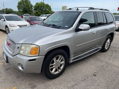 Used 2006 GMC Envoy Denali image 4