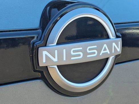 Certified 2023 Nissan Pathfinder SL w/ Black Appearance Package AWD/4WD image 30