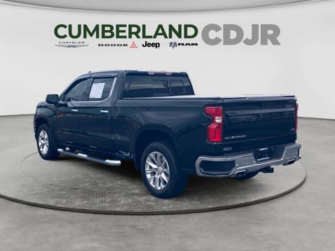 Used 2021 Chevrolet Silverado 1500 LTZ AWD/4WD image 4