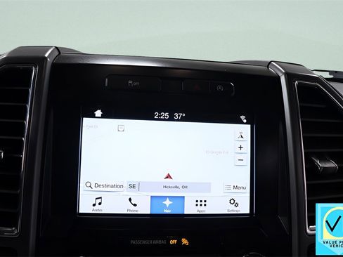 Used 2017 Ford F150 XLT w/ Equipment Group 302A Luxury image 12