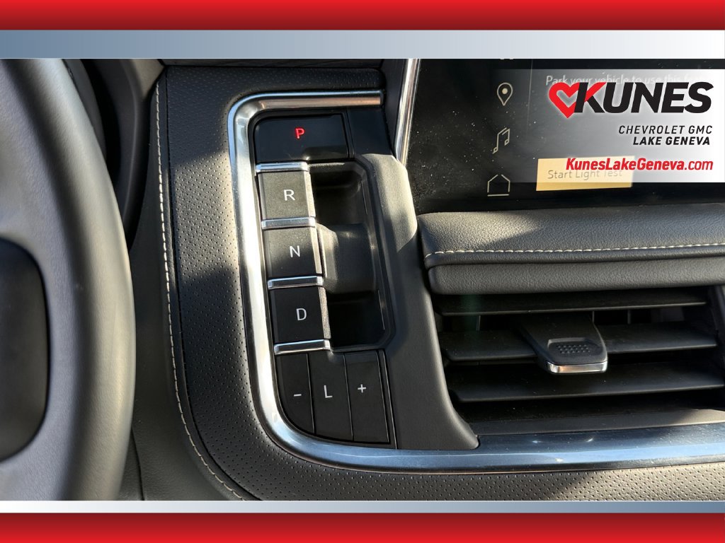 Used 2024 GMC Yukon SLT AWD/4WD image 28
