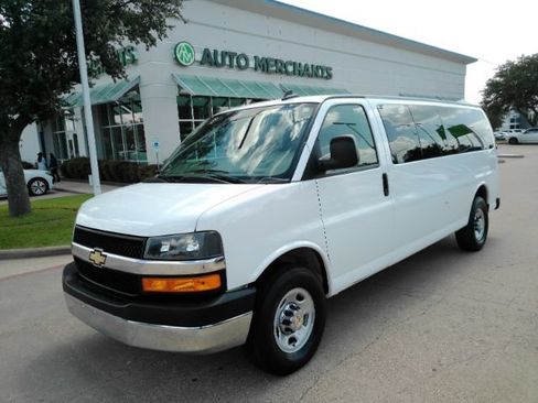 Used 2024 Chevrolet Express 3500 LT w/ LT Preferred Equipment Group RWD image 1