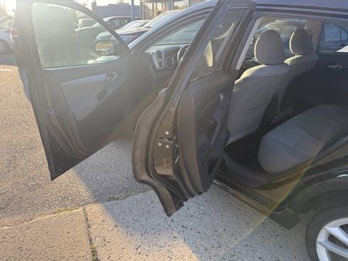 Used 2009 Toyota Matrix XRS image 23