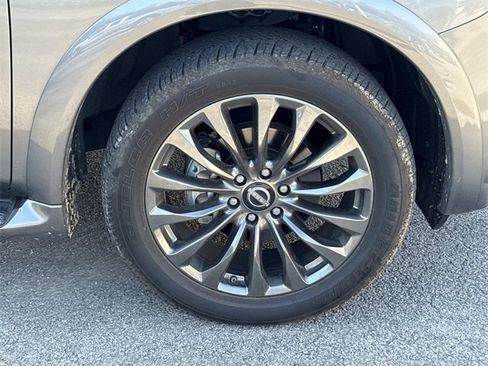 Used 2024 Nissan Armada Platinum w/ Captain's Chairs Package image 9