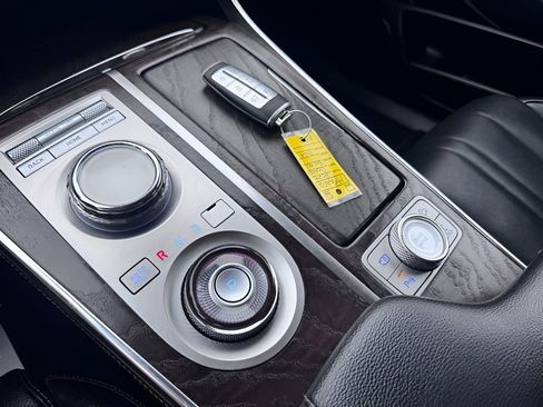 Used 2024 Genesis GV80 2.5T image 27