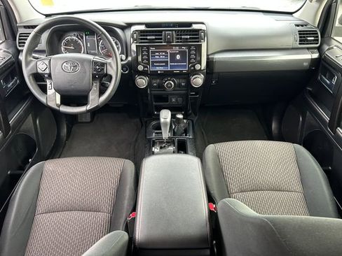Used 2024 Toyota 4Runner TRD Off-Road AWD/4WD image 31