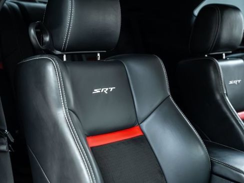 Used 2009 Dodge Challenger SRT8 w/ SRT Option Group II RWD image 28