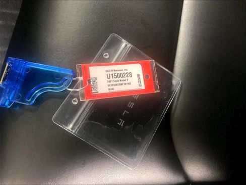 Used 2021 Tesla Model Y Long Range image 30