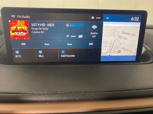 Used 2023 Acura MDX w/ Technology Package AWD/4WD image 21
