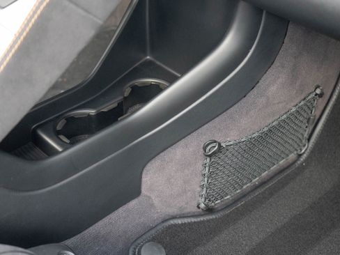 Used 2015 McLaren 650S Spider image 37