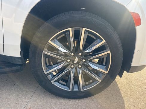 Used 2022 Cadillac Escalade Sport w/ Heavy-Duty Trailer Package image 11