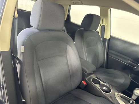 Used 2014 Nissan Rogue S w/ Convenience Package image 26