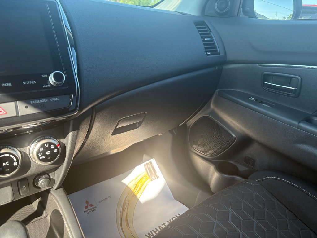 Used 2026 Mitsubishi Outlander Sport AWD image 18