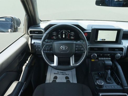 Used 2025 Toyota 4Runner TRD Off-Road AWD/4WD image 21