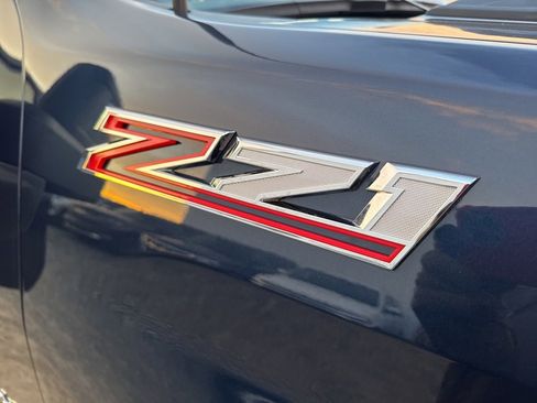 Used 2022 Chevrolet Silverado 2500 LT w/ Convenience Package image 37