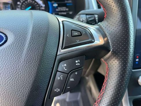 Certified 2024 Ford Edge ST-Line AWD/4WD image 34