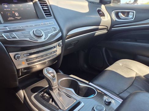 Used 2019 INFINITI QX60 Luxe w/ Essential Package AWD/4WD image 14