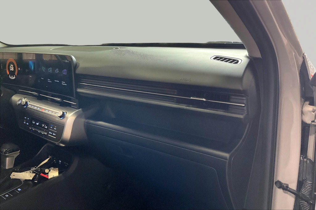 Used 2025 Hyundai Kona SEL AWD/4WD image 22