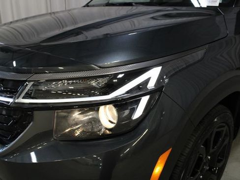 Used 2024 Kia Seltos X-Line AWD/4WD image 34