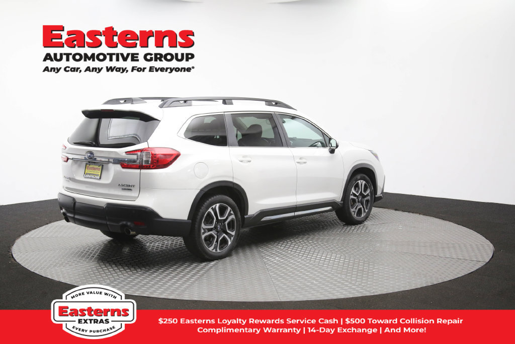 Used 2023 Subaru Ascent Limited AWD/4WD image 45