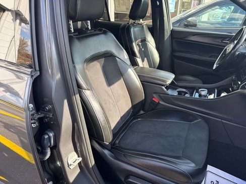 Certified 2024 Jeep Grand Cherokee Altitude AWD/4WD image 42