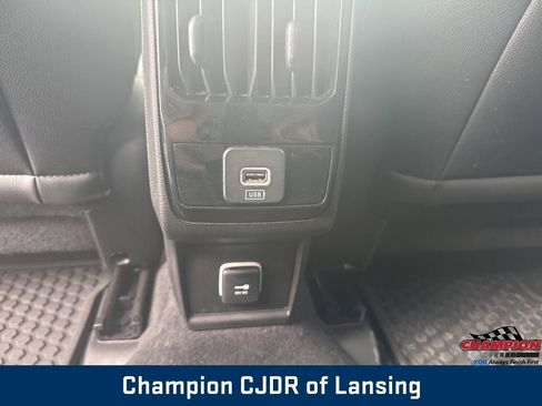 Used 2025 Jeep Compass Trailhawk image 44