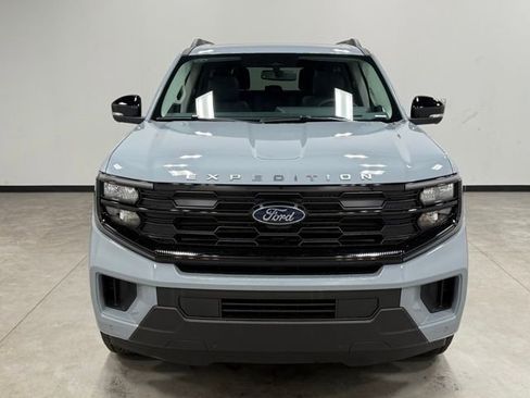 New 2025 Ford Expedition Max Active image 4