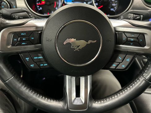 Used 2023 Ford Mustang Premium image 22