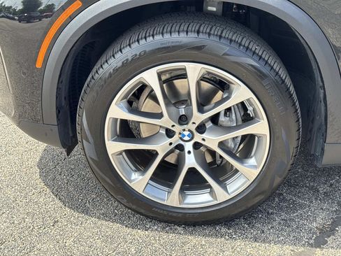 Used 2024 BMW X5 xDrive40i w/ Parking Assistance Package AWD/4WD image 9