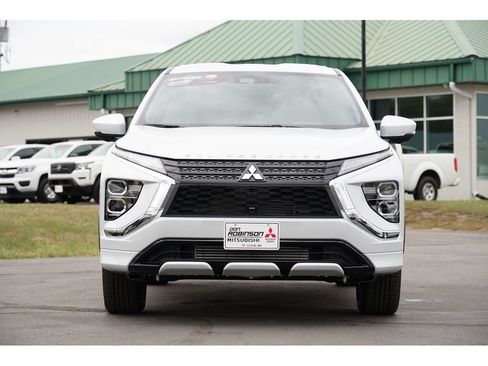 New 2025 Mitsubishi Eclipse Cross SEL image 8