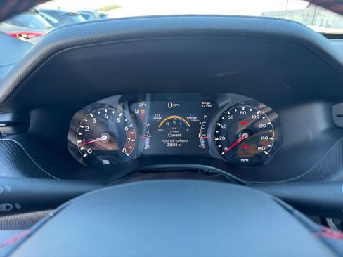 Used 2025 Jeep Compass Trailhawk image 38