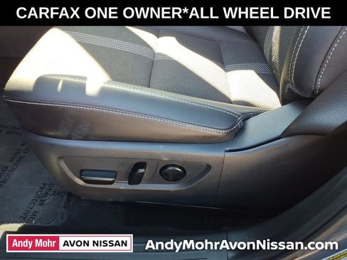 Used 2025 MAZDA CX-50 AWD 2.5 S w/ Premium Package image 17
