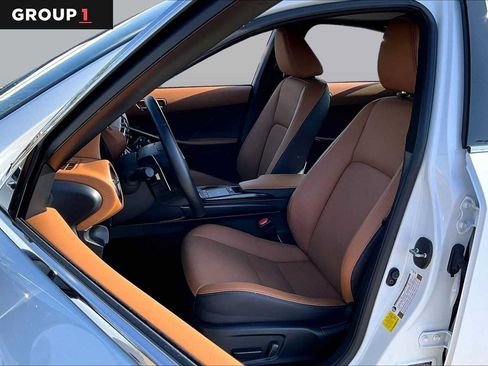Used 2025 Lexus IS 350 F Sport w/ Accessory Package 2 RWD image 7