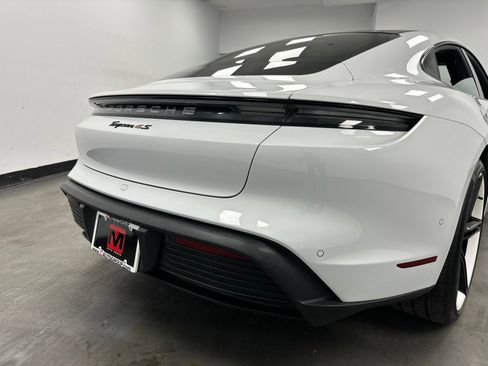 Used 2020 Porsche Taycan 4S image 16